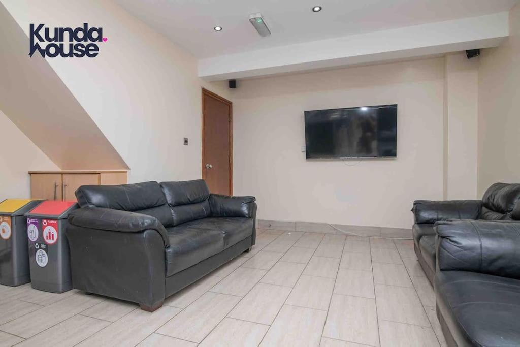 Kunda House Dawlish Βίλα Μπέρμιγχαμ Εξωτερικό φωτογραφία